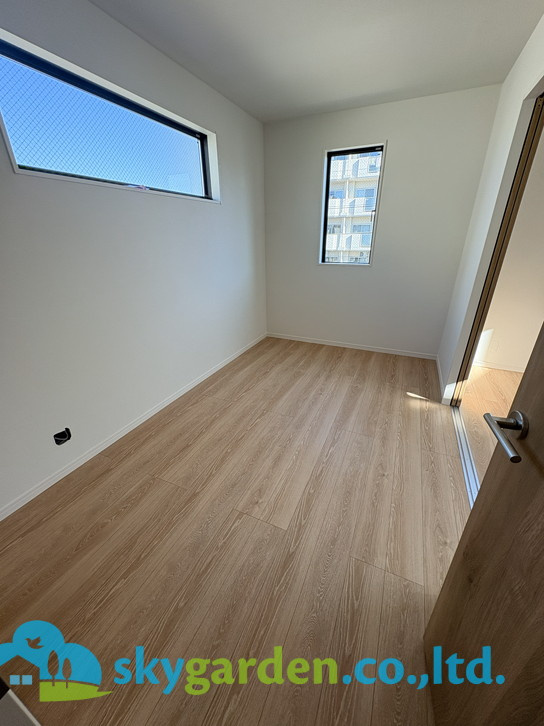 藤沢市湘南台4丁目4期　新築戸建　全2棟2号棟の洋室|コンパクトで使いやすい洋室です