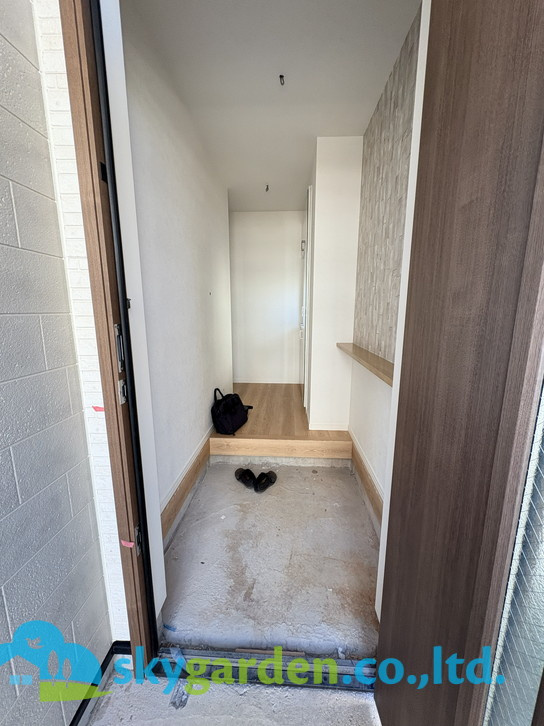 藤沢市湘南台4丁目4期　新築戸建　全2棟2号棟の玄関|シンプルで使いやすい玄関です