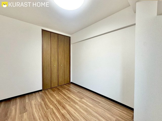 ライオンズマンション上桂　1階の洋室