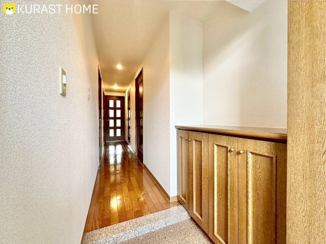 ライオンズマンション上桂　1階の玄関