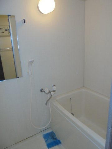 ナイス・アローメイクの浴室|日々の暮らしに欠かせないお風呂です