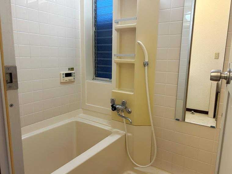大牧戸建の浴室|コンパクトで使いやすいお風呂です