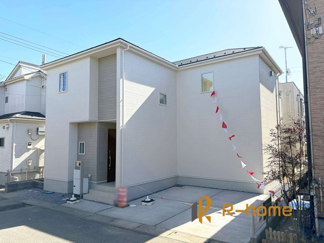 牛久市南7丁目第1期　新築戸建て　1号棟の外観|ご予約を頂ければ、『平日』はもちろん『早朝』や『夜間』もご見学可能です♪お気軽にお申し付けください♪
