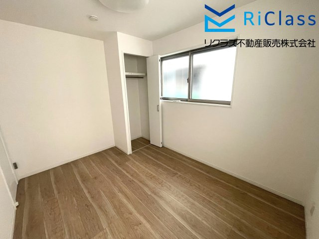 中古戸建　神戸市兵庫区荒田町4丁目1の洋室|個人の部屋や寝室として使える洋室です