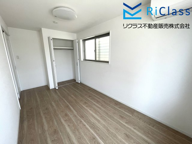 中古戸建　神戸市兵庫区荒田町4丁目1の洋室|洋室です
クローゼットあります