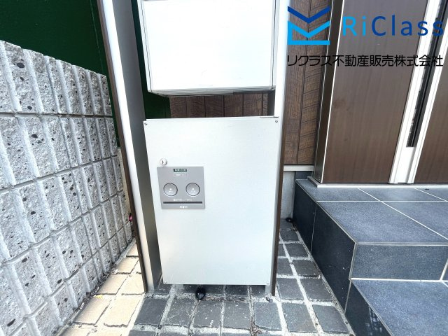 中古戸建　神戸市兵庫区荒田町4丁目1のその他|宅配ボックスです
