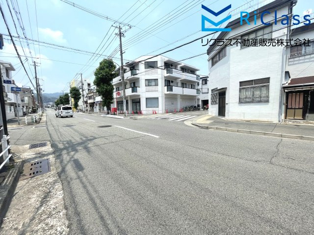 中古戸建　神戸市兵庫区荒田町4丁目1の前面道路含む現地写真|前面道路含む現地写真です