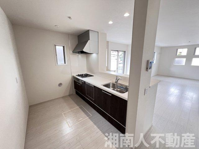 鎌倉市今泉台７丁目９００－１１９新築戸建のキッチン|お料理しやすいキッチンです