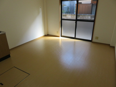 【居間・リビング】 | こすもハイツ