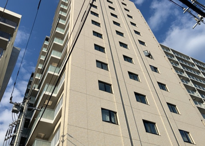 【外観】 | ルネ八王子トレーシア | 景色重視でお家選ぶをするとスーパーが遠い！学校が遠い！など生活をするうえで利便性で困ることもあります。まず一度現地を見学する際に、周辺の施設などがあるかを確認し、暮らし始めた後のことを想像しましょう。