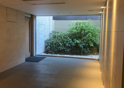 【内装】 | ルネ八王子トレーシア | 共用部分は、一棟の建物に住む区分所有者全員が共同で所有するとし、共用部分の管理、補修などは、区分所有者で形成される管理組合が行います。個人の判断で勝手に変更することはできませんので覚えておきましょう。