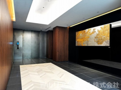 【エントランス】 | パークコート北青山