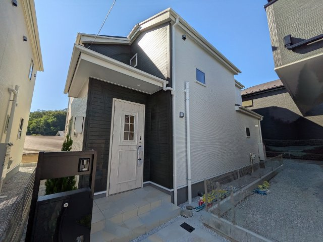 八王子市　寺田町　新築一戸建て