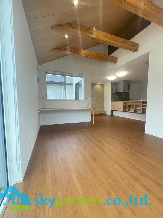 藤沢市辻堂東海岸2丁目　中古戸建の居間・リビング