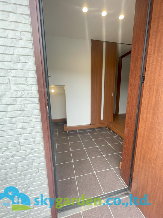 藤沢市辻堂東海岸2丁目　中古戸建の玄関