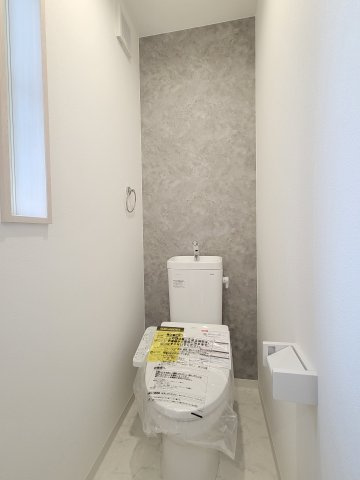 田辺市秋津町Ⅳ・新築戸建のトイレ