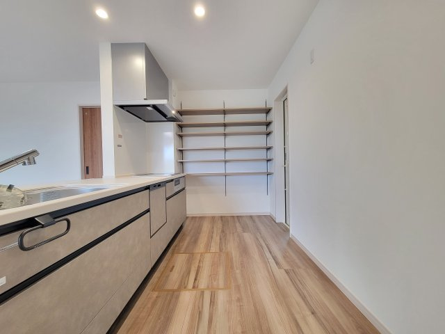 田辺市秋津町Ⅳ・新築戸建のキッチン