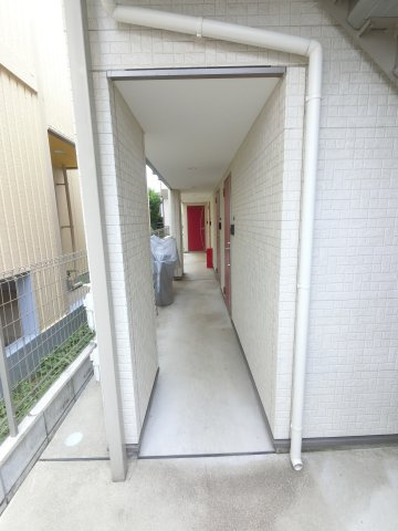 ＢＳ原木中山レジデンスのロビー