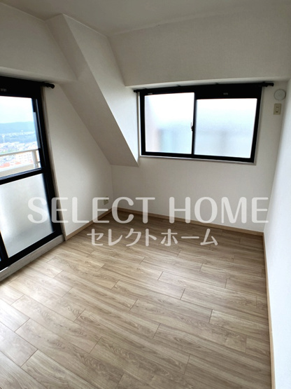  | グローリアス岡崎戸崎町
