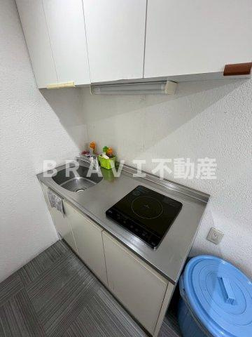 トウセン本町橋ビル　BRAVI不動産のキッチン|【トウセン本町橋ビル】キッチンです