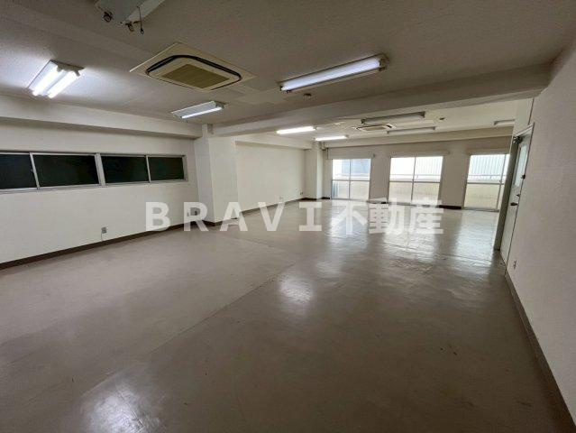 トウセン本町橋ビル　BRAVI不動産の内装|【トウセン本町橋ビル】中はこのようになっています