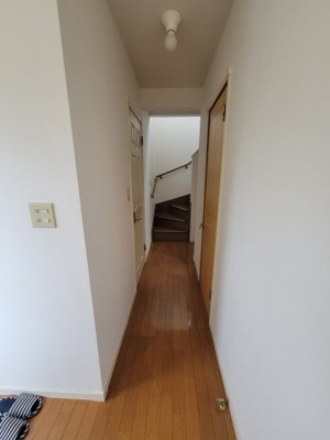 【内装】 | 安威二丁目貸家 1 | 1階廊下