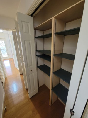 【収納】 | 安威二丁目貸家 1 | 廊下収納➁