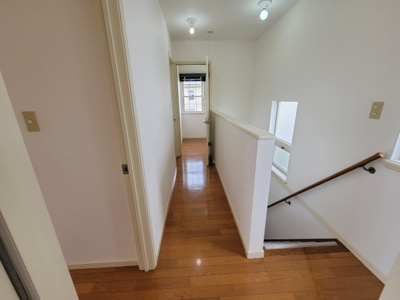 【内装】 | 安威二丁目貸家 1 | 2階廊下