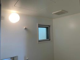 シャトルしょうりゅうの内装|※反転タイプとなります