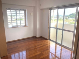 シャトルしょうりゅうの居間・リビング|※反転タイプとなります