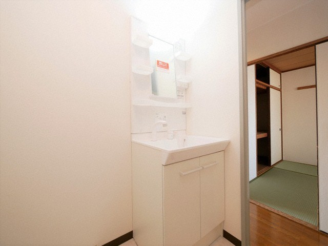 ハイネスアビコの洗面所