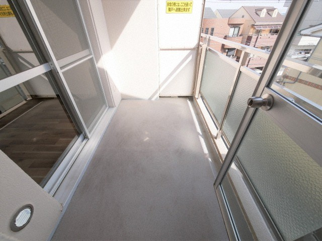 ハイネスアビコのバルコニー