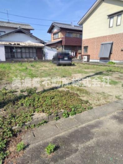６５５６２　関市小屋名中古戸建ての外観