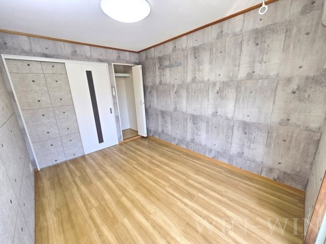 ハミング南牛川の洋室