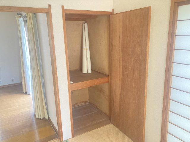 前橋市上小出町1丁目　中古住宅の収納