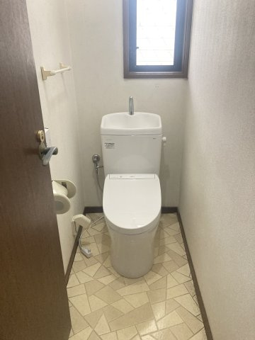 前橋市上小出町1丁目　中古住宅のトイレ