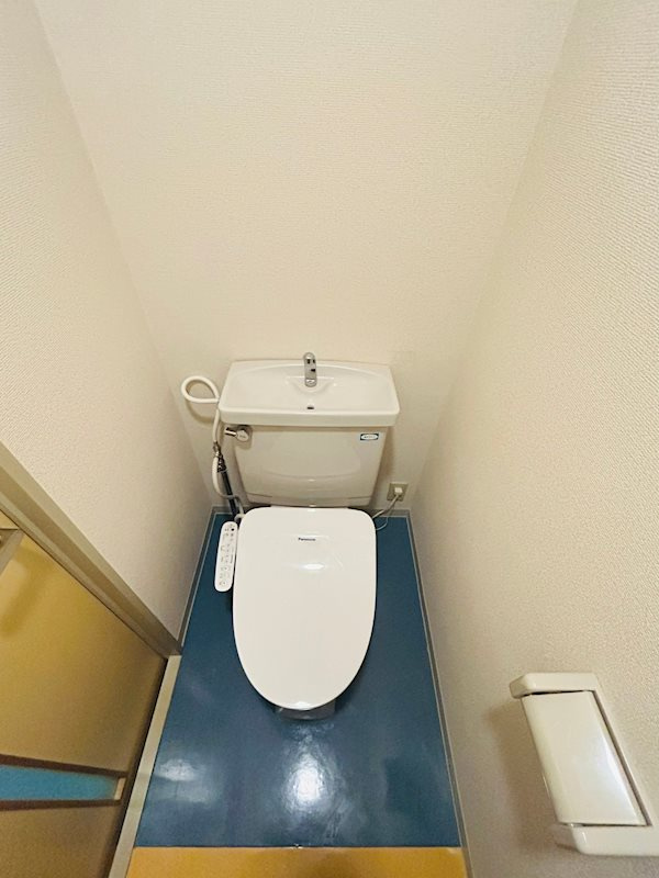 アサヒ駅前ビルのトイレ