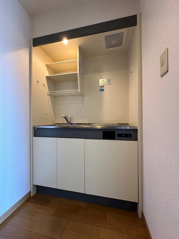 アサヒ駅前ビルのキッチン