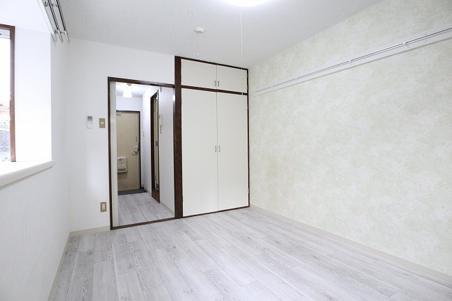 ルミネント牛浜の居間・リビング|写真は同建物の別部屋を参考に掲載しております。