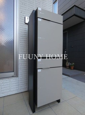 【その他共用部分】 | clochette | 不在時の受け取りに便利な宅配ボックス♪