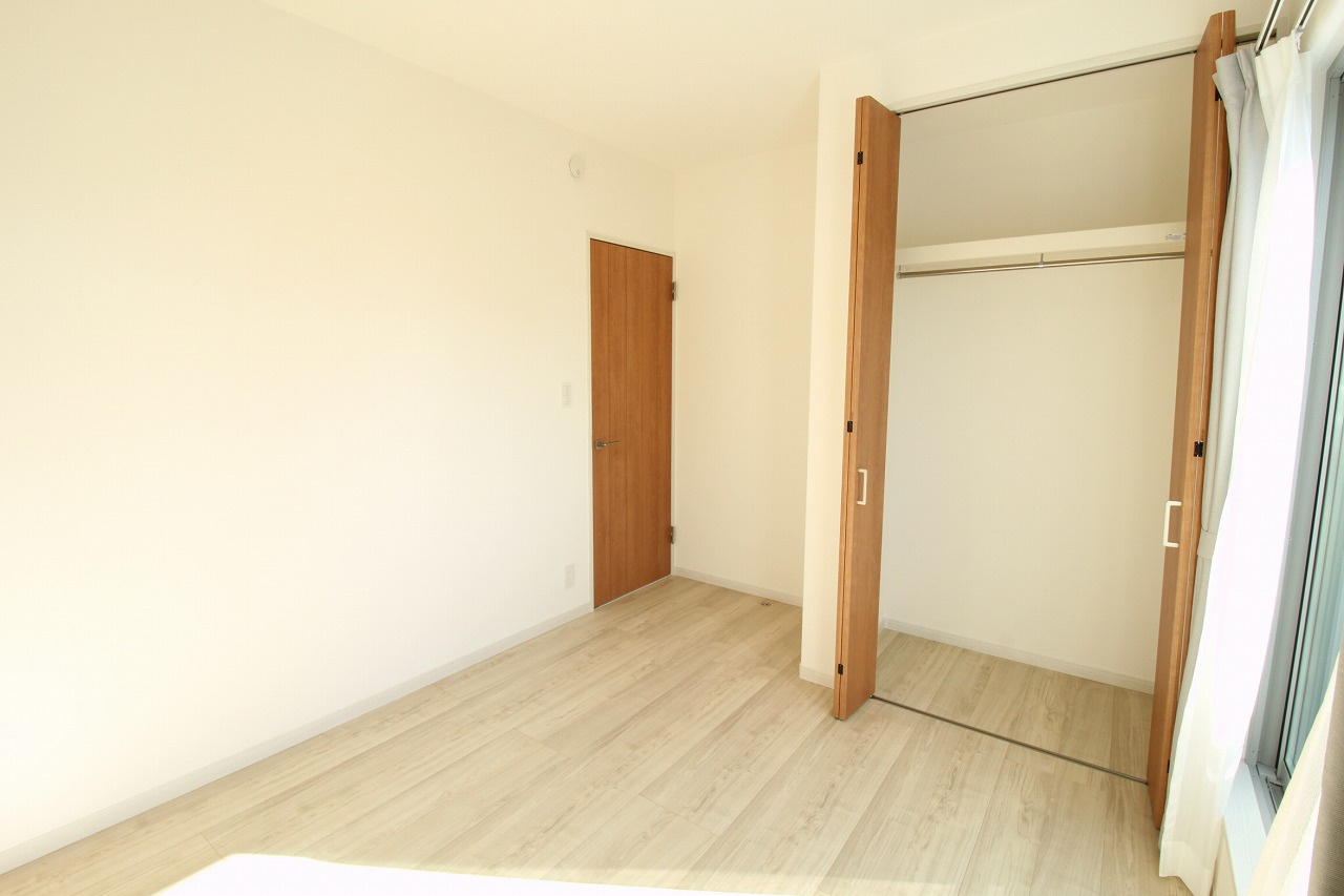 福井町　新築戸建　Ｂ号地（全5区画）　の収納|2Ｆ　西の部屋　5.2帖