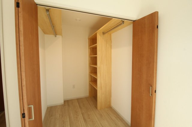 福井町　新築戸建　Ｂ号地（全5区画）　の収納|2Ｆ　東の部屋　7.5帖