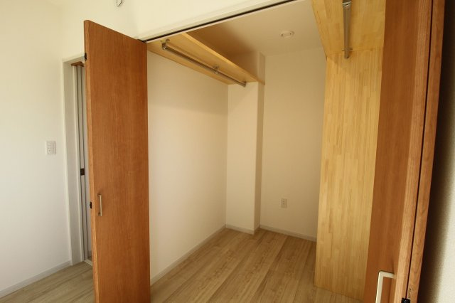 福井町　新築戸建　Ｂ号地（全5区画）　の収納|2Ｆ　東の部屋　7.5帖