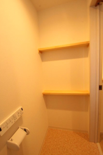福井町　新築戸建　Ｂ号地（全5区画）　のトイレ|収納