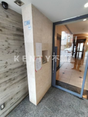 【エントランス】 | Ｔｈｅ　Ｂｌｕｅ８ | 毎日通るエントランスはこのようになっています