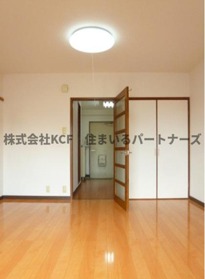 【寝室】 | ルナリアス