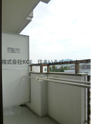 【バルコニー】 | ルナリアス | お洗濯にも便利なバルコニー付き