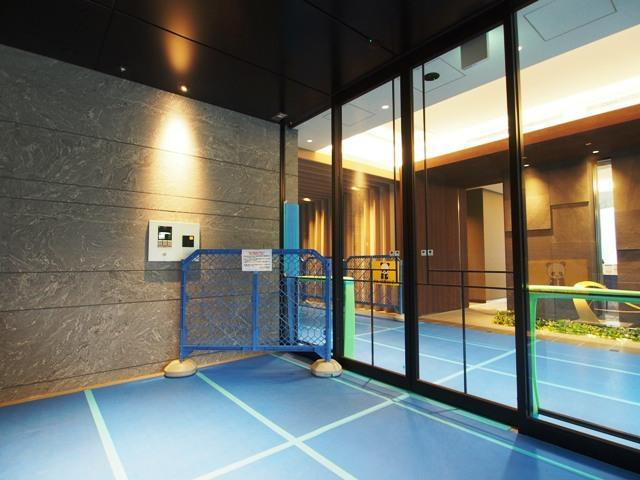 プラウドタワー梅田豊崎のエントランス