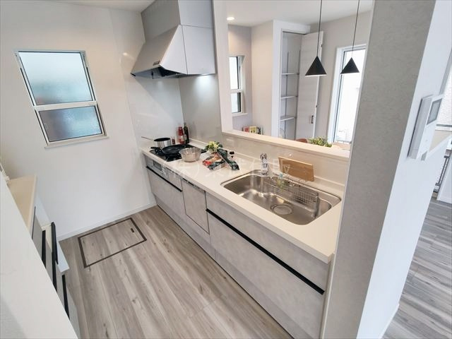 【キッチン】 | 川越市志多町R６　A号棟　全１棟 | 会話が弾む対面キッチンです