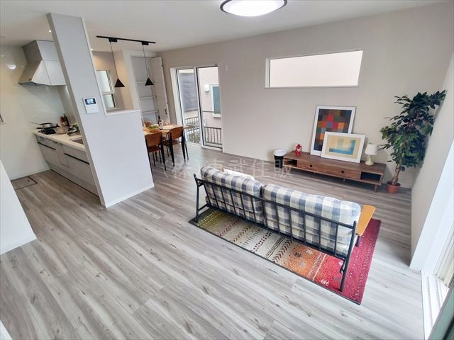 【居間・リビング】の画像